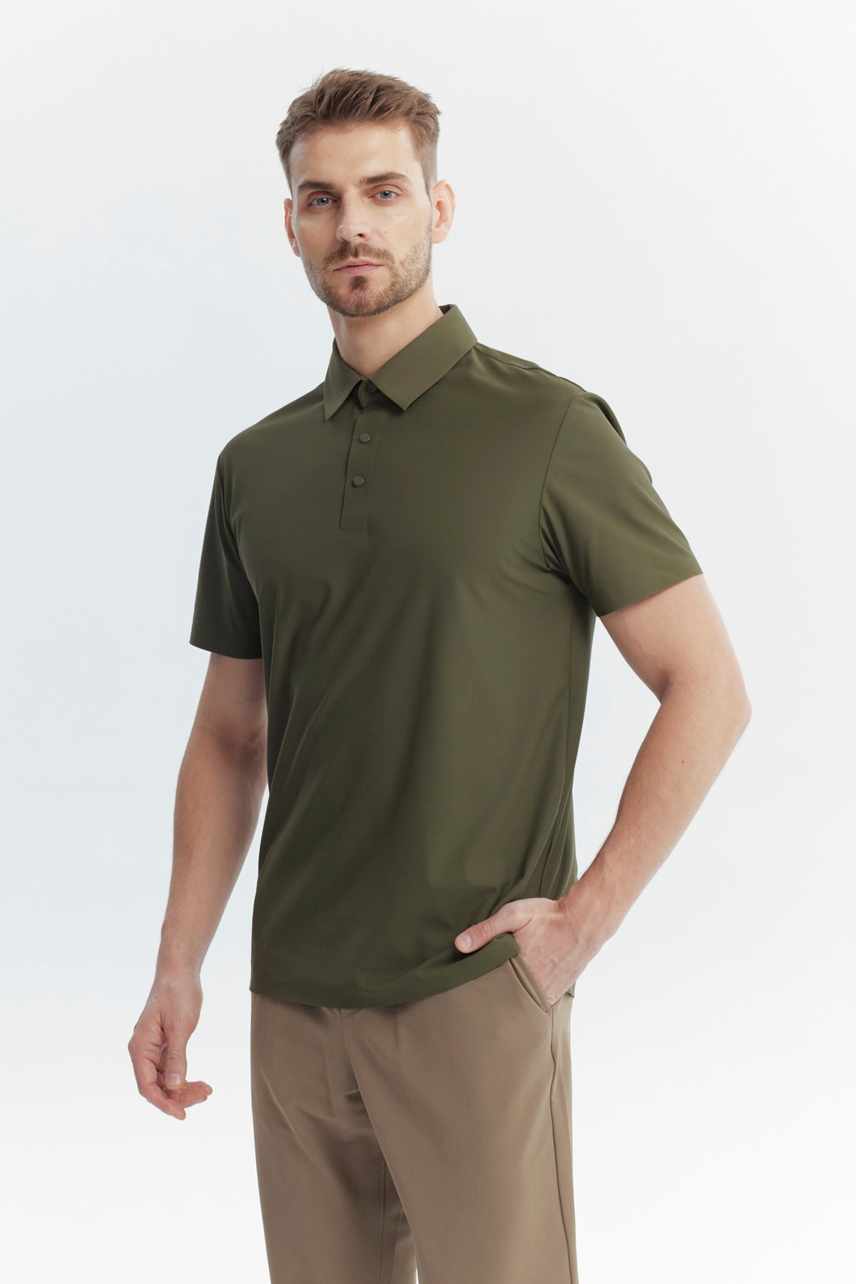 Polera Deportiva Hombre Verde Olivo