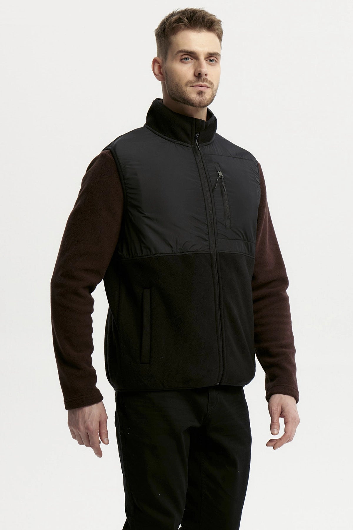 Polar Hombre Cuello Con Cierre Negro