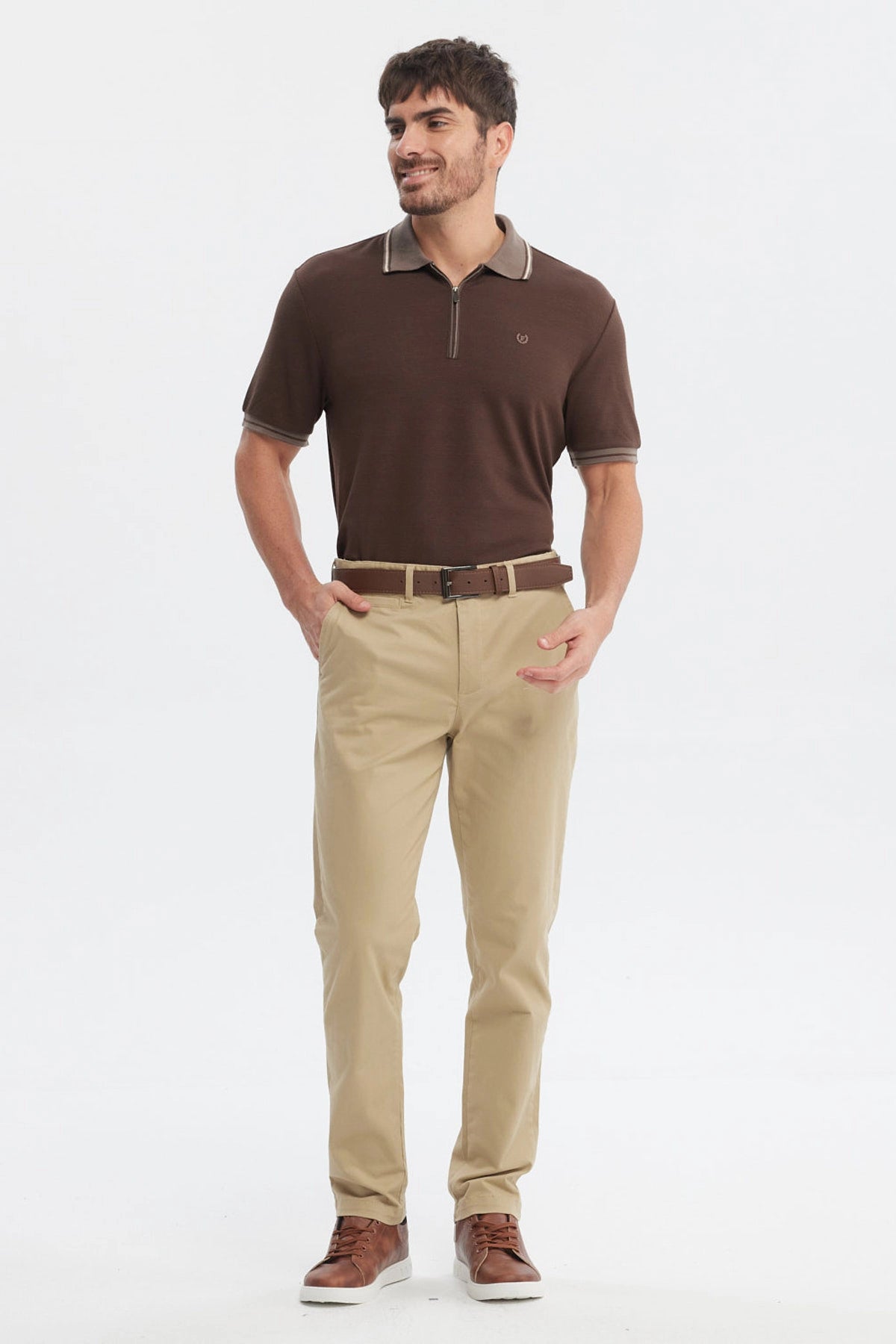Pantalón Hombre Calce Recto Beige