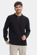 Polera hombre slim negra de manga larga con cuello redondo y botones en la parte superior diseño liso elegante