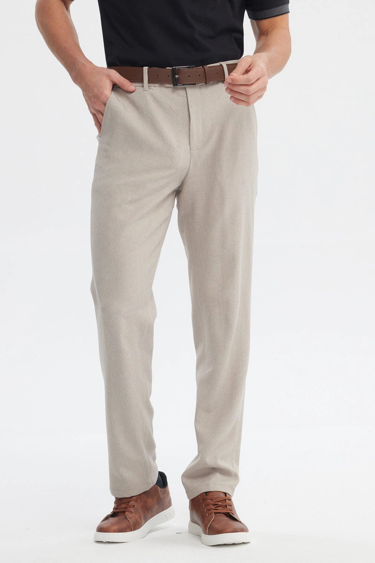 Pantalón hombre slim kaki liso sin estampa con ajuste cómodo y moderno perfecto para cualquier ocasión casual o formal