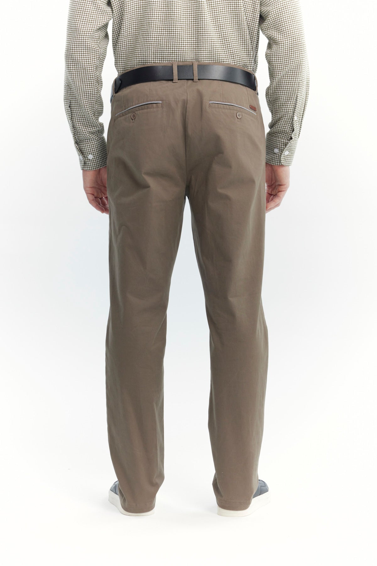 Pantalón Hombre Calce Recto Café