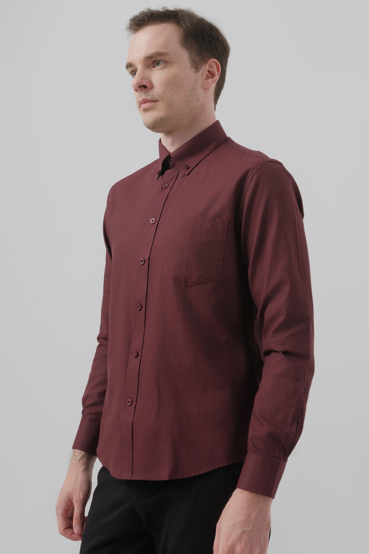 Camisa Hombre Regular Burdeo