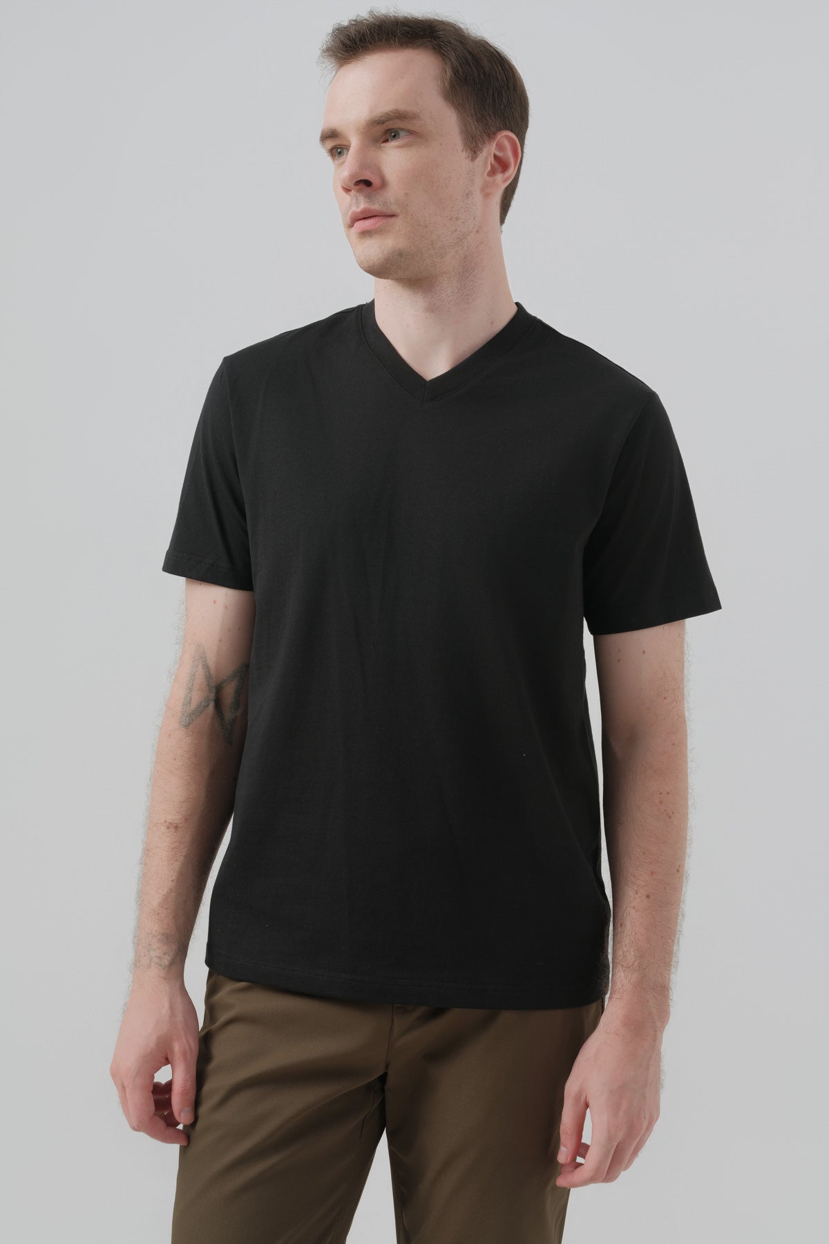 Polera Hombre Regular Negro