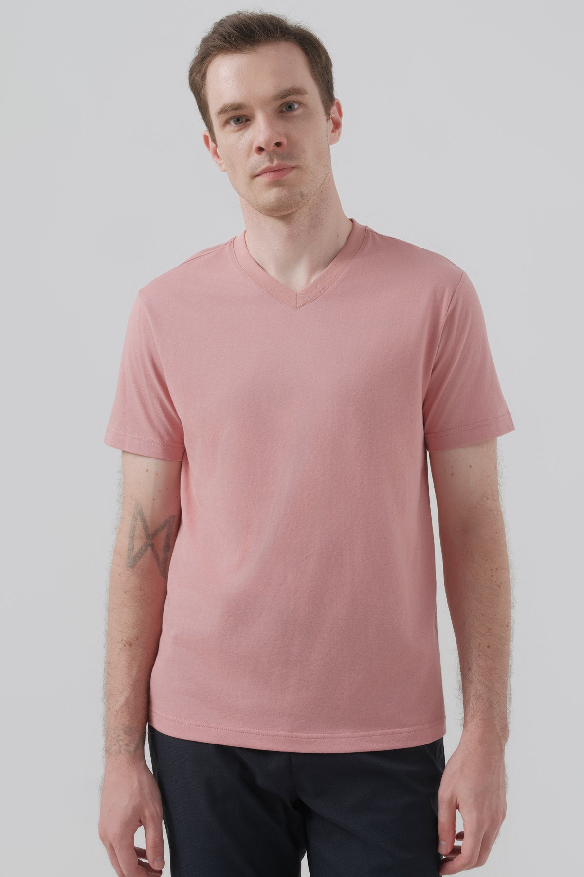 Polera Hombre Regular Rosado