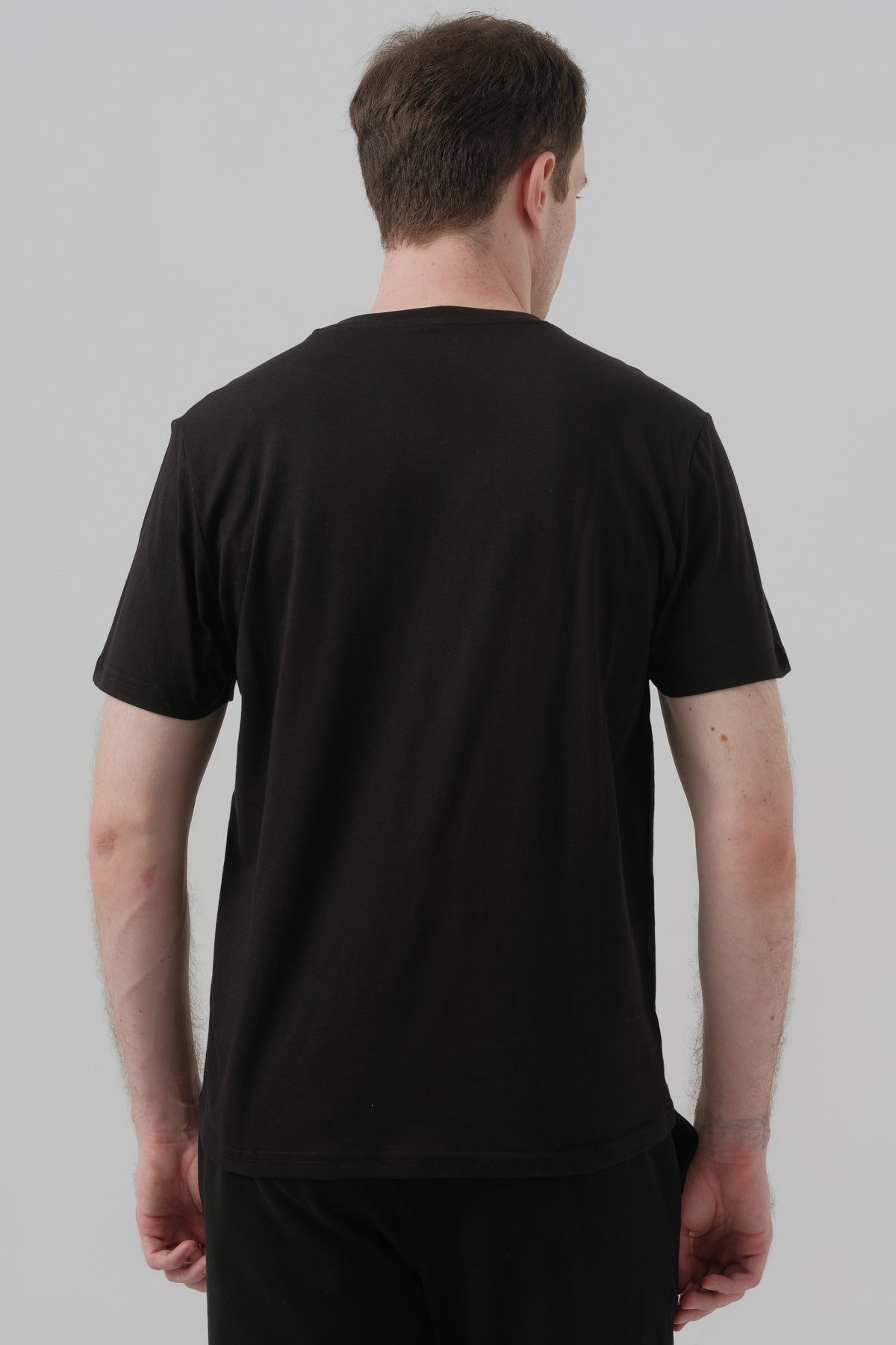 Polera Regular Hombre Negro