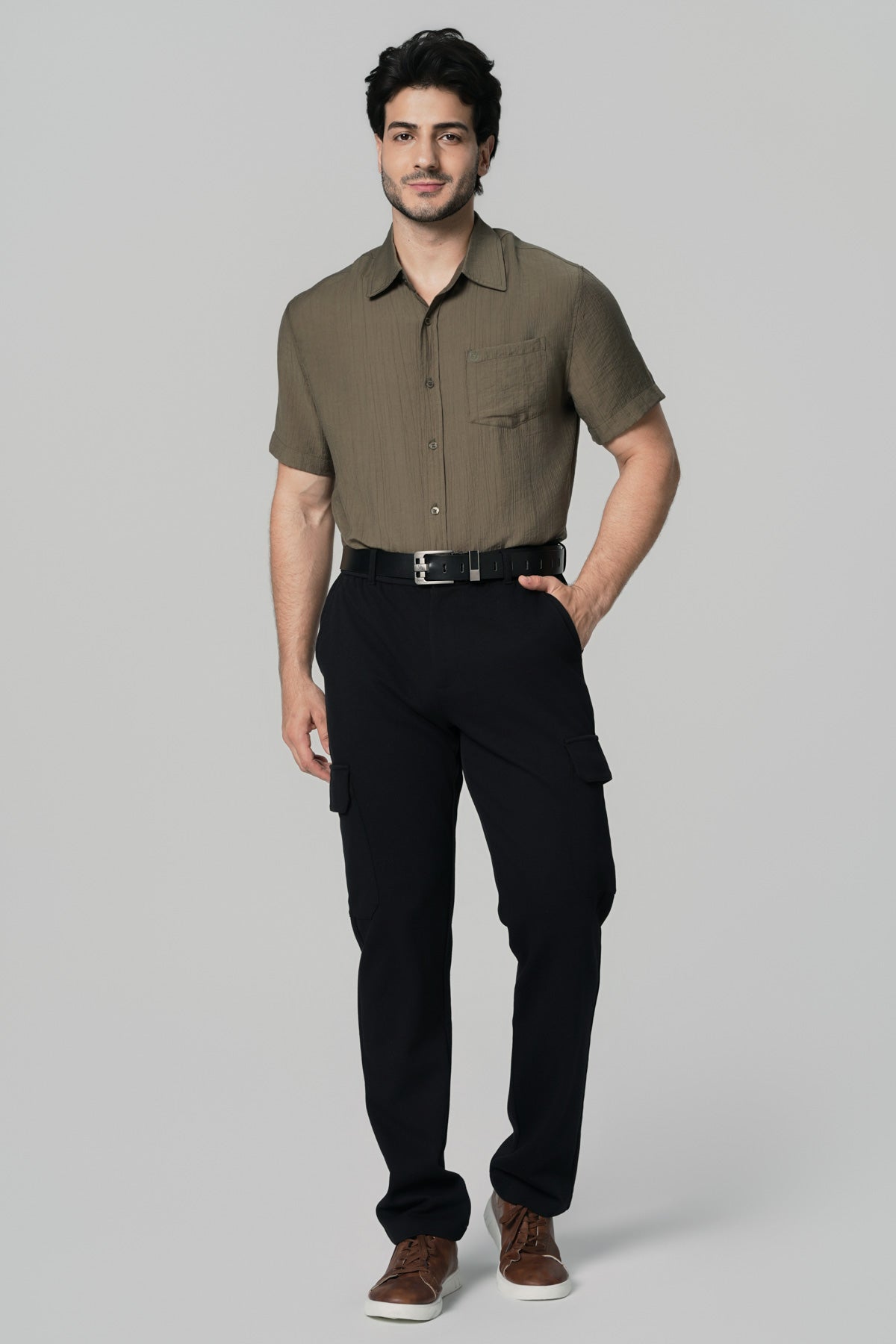 Pantalón Buzo Hombre Calce Recto Negro