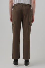 Pantalón Buzo Hombre Calce Recto Verde Olivo