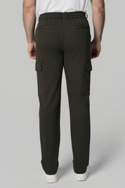Pantalón Buzo Hombre Calce Recto Verde Olivo