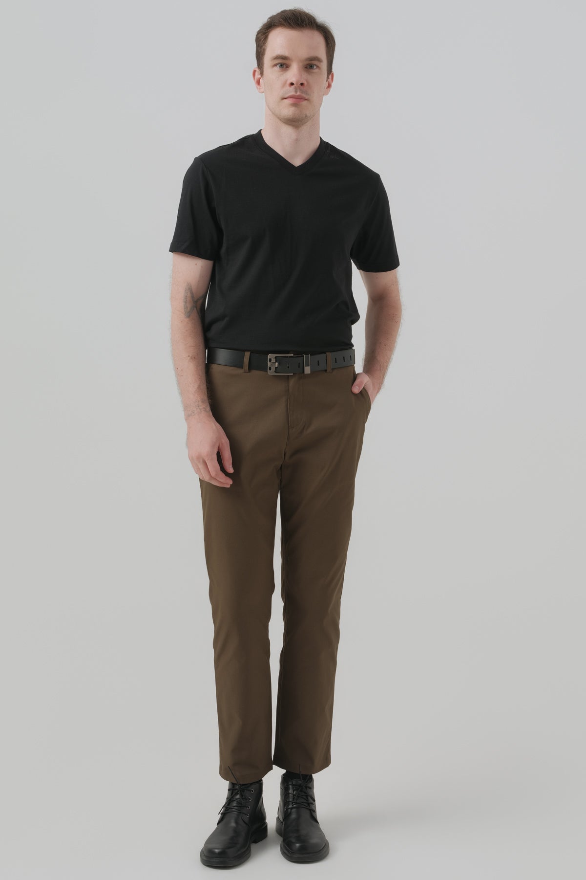Pantalón Hombre Calce Recto Verde Olivo