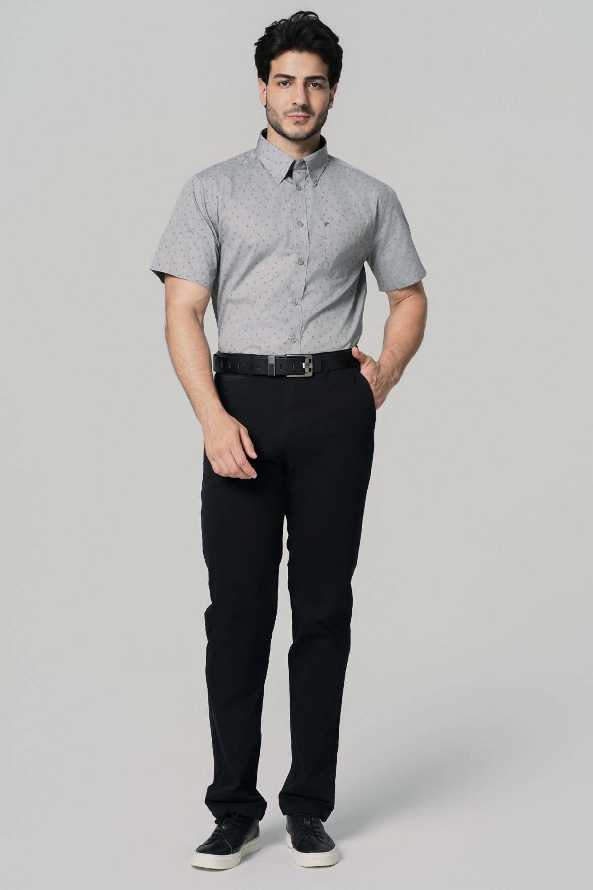 Pantalón Hombre Calce Recto Negro