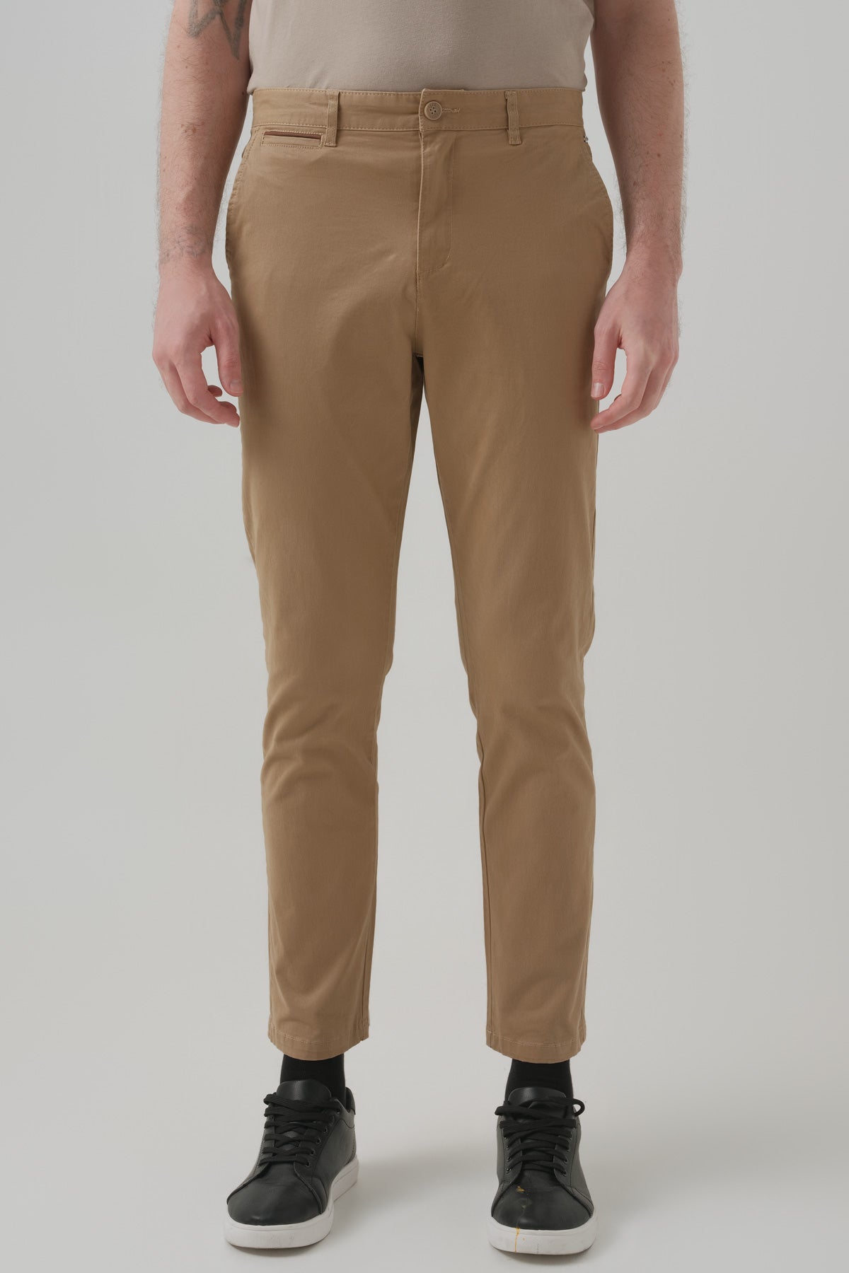 Pantalón Hombre Calce Recto Camel