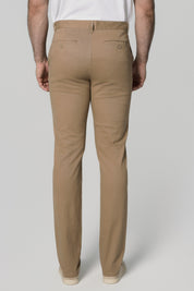 Pantalón Hombre Calce Recto Camel