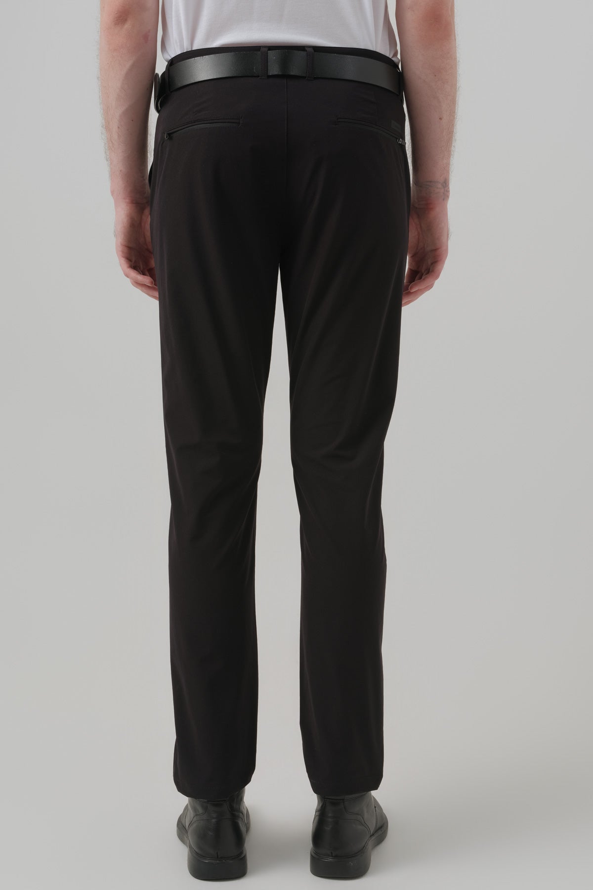 Pantalón Clásico Hombre Negro