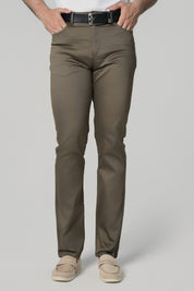 Pantalón Hombre Calce Recto Kaki