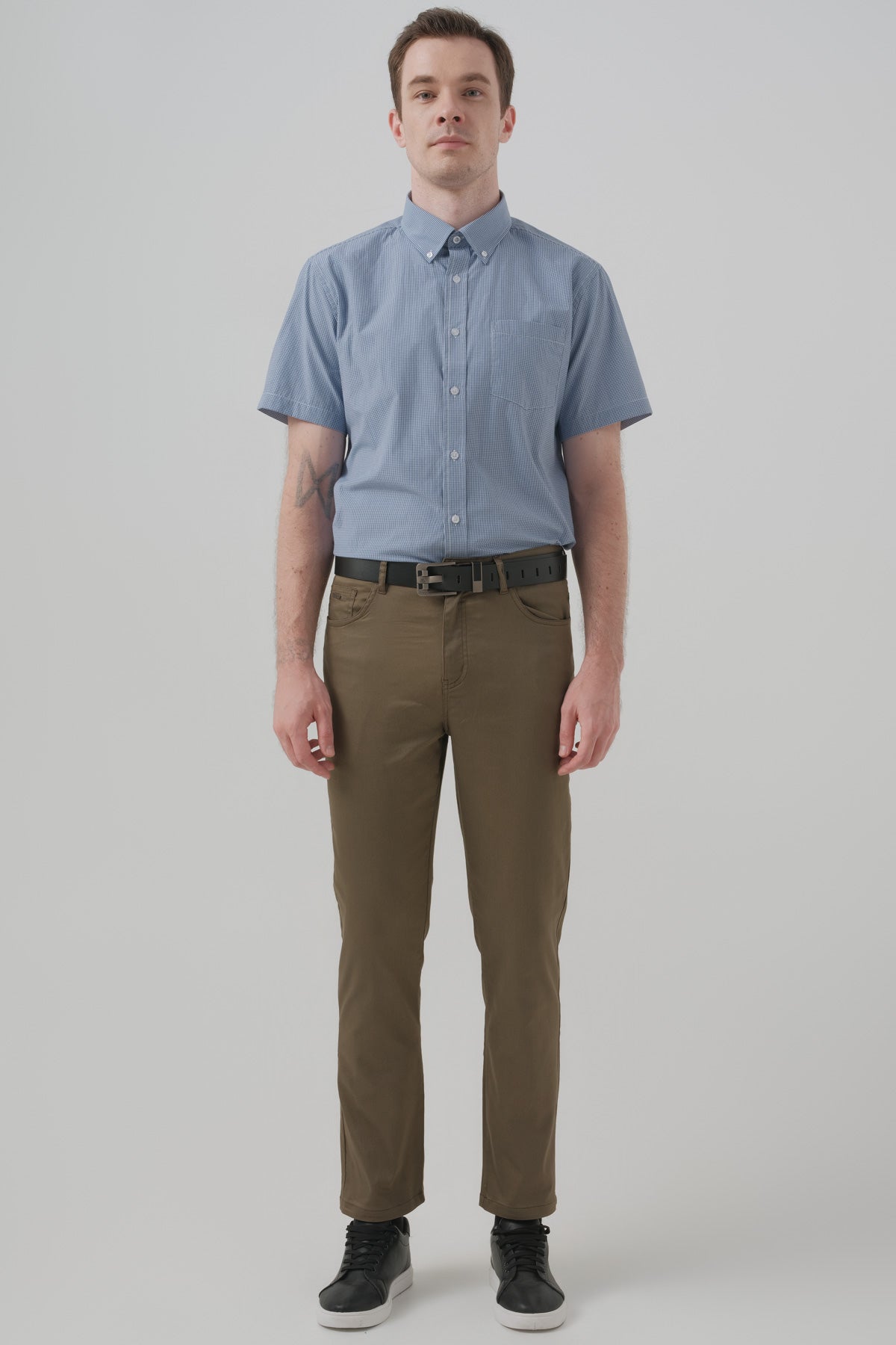 Pantalón Hombre Calce Recto Kaki