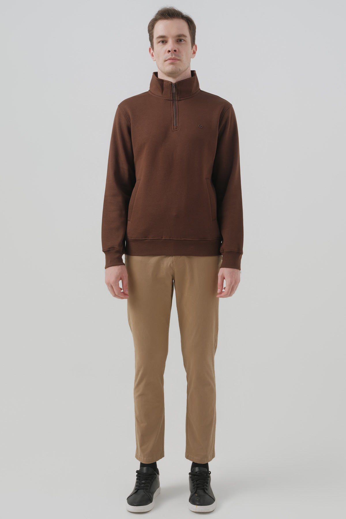Polerón Hombre Regular Half Zipper Café