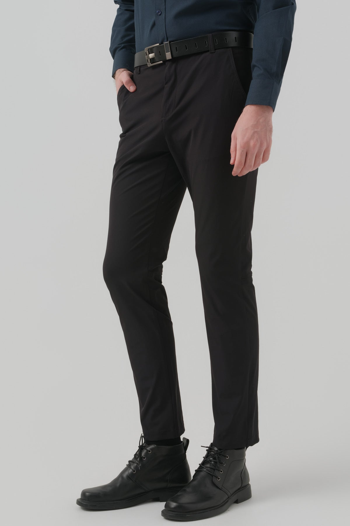 Pantalón Clásico Hombre Negro