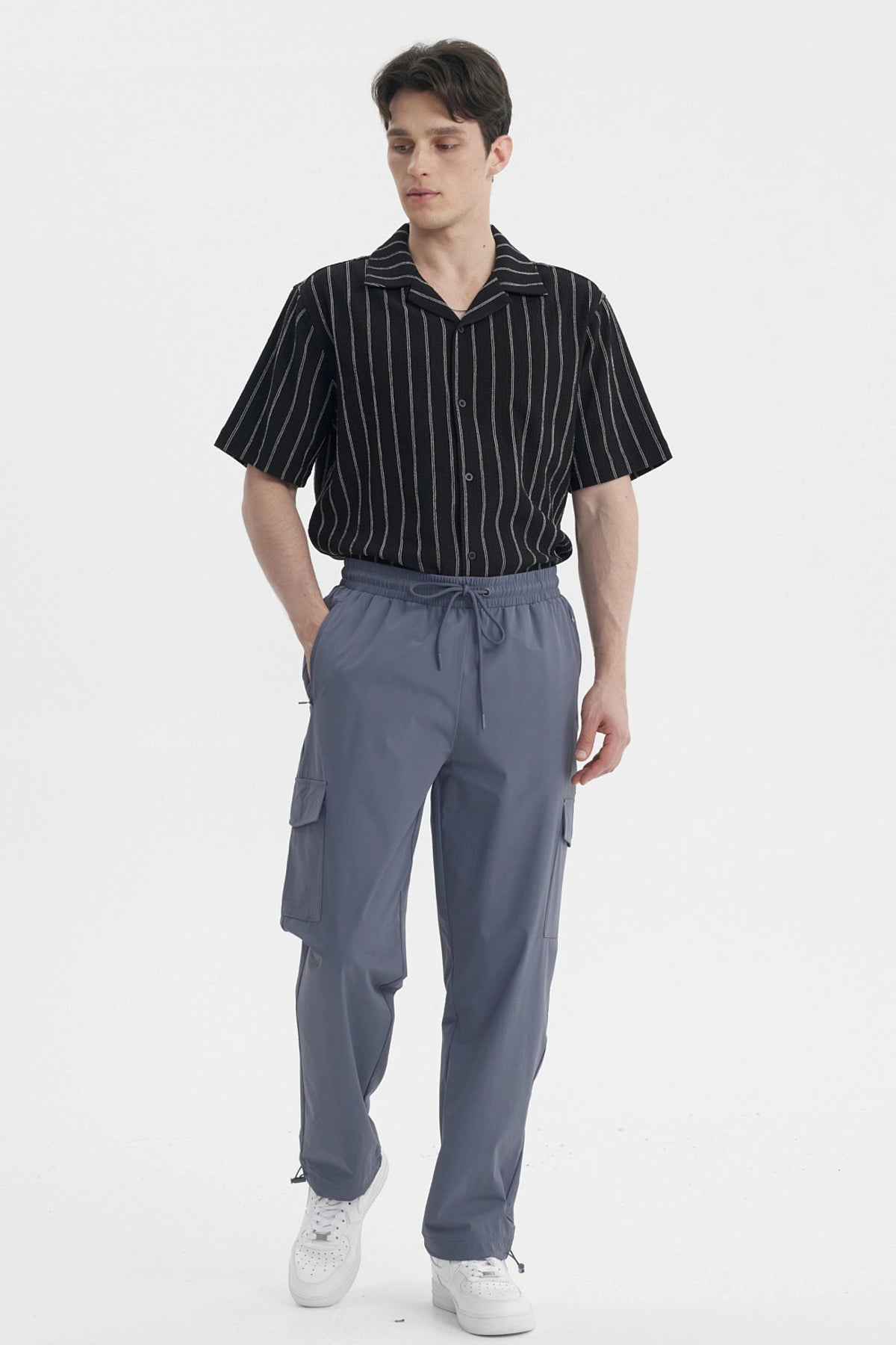 Pantalón Hombre Calce Recto Gris