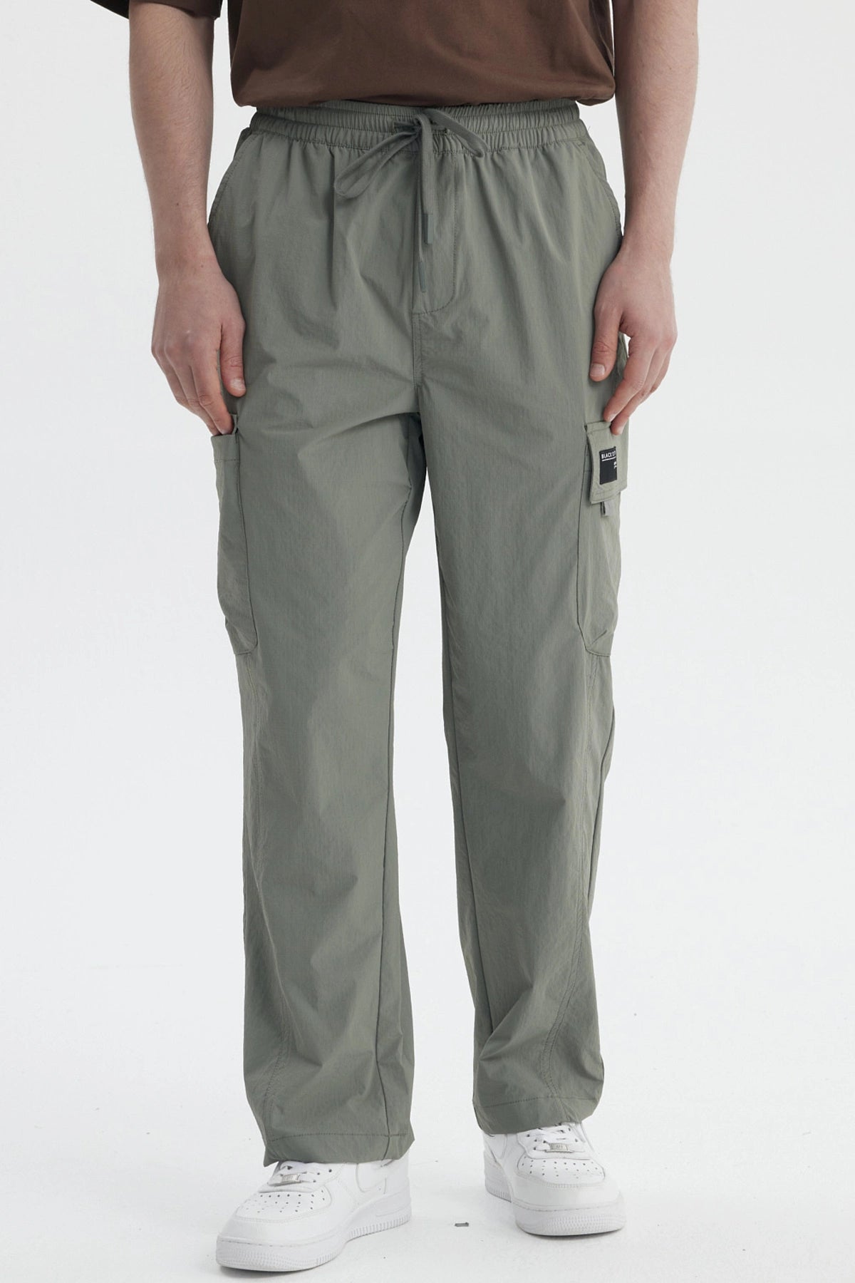 Pantalón Hombre Calce Recto Verde Militar