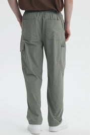 Pantalón Hombre Calce Recto Verde Militar
