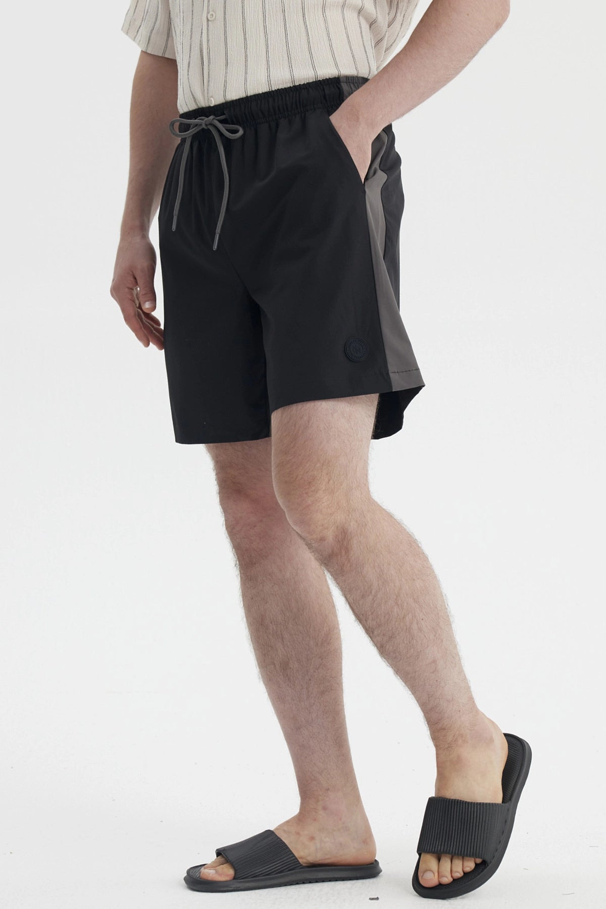 Short de Baño Hombre Liso Negro