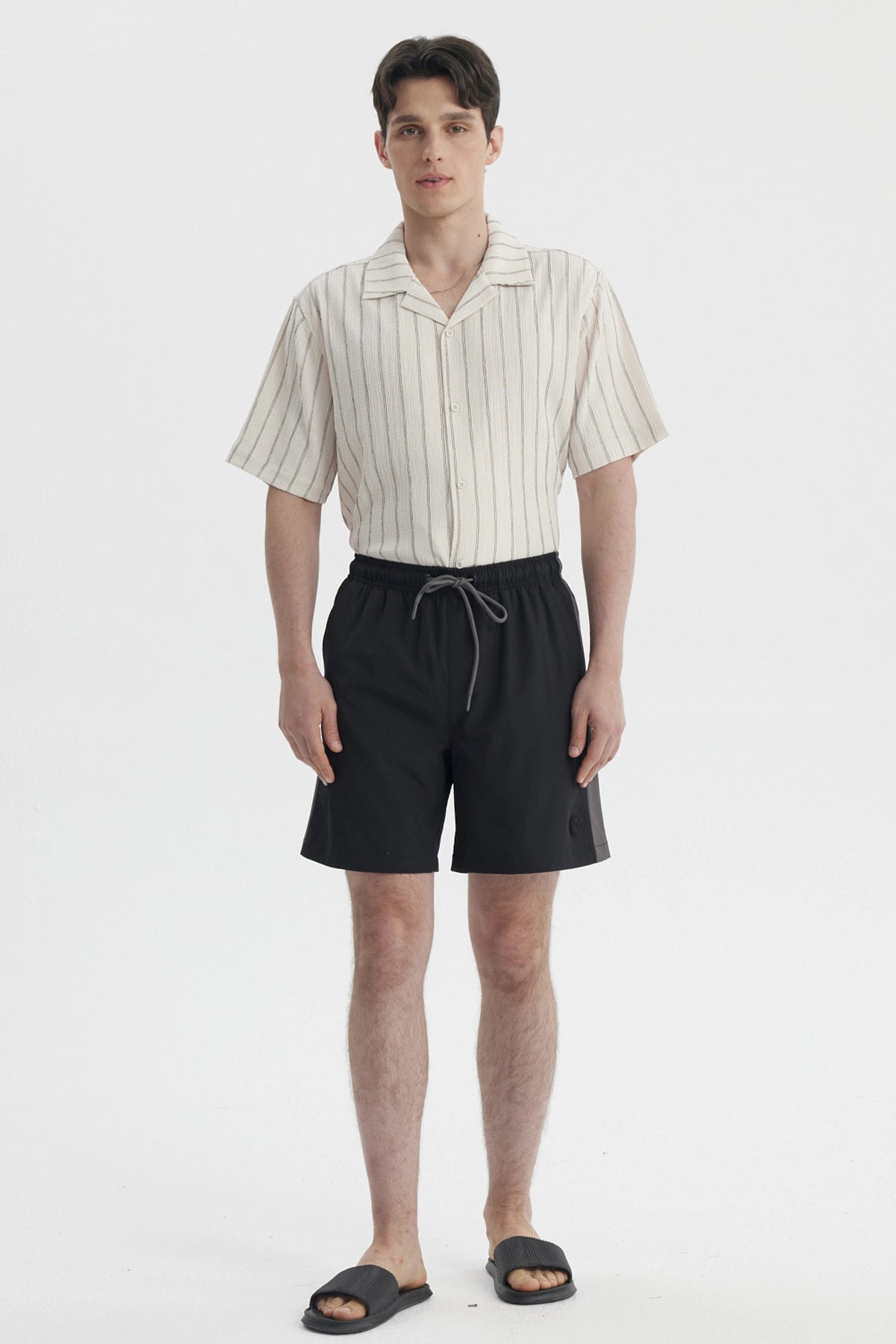 Short de Baño Hombre Liso Negro