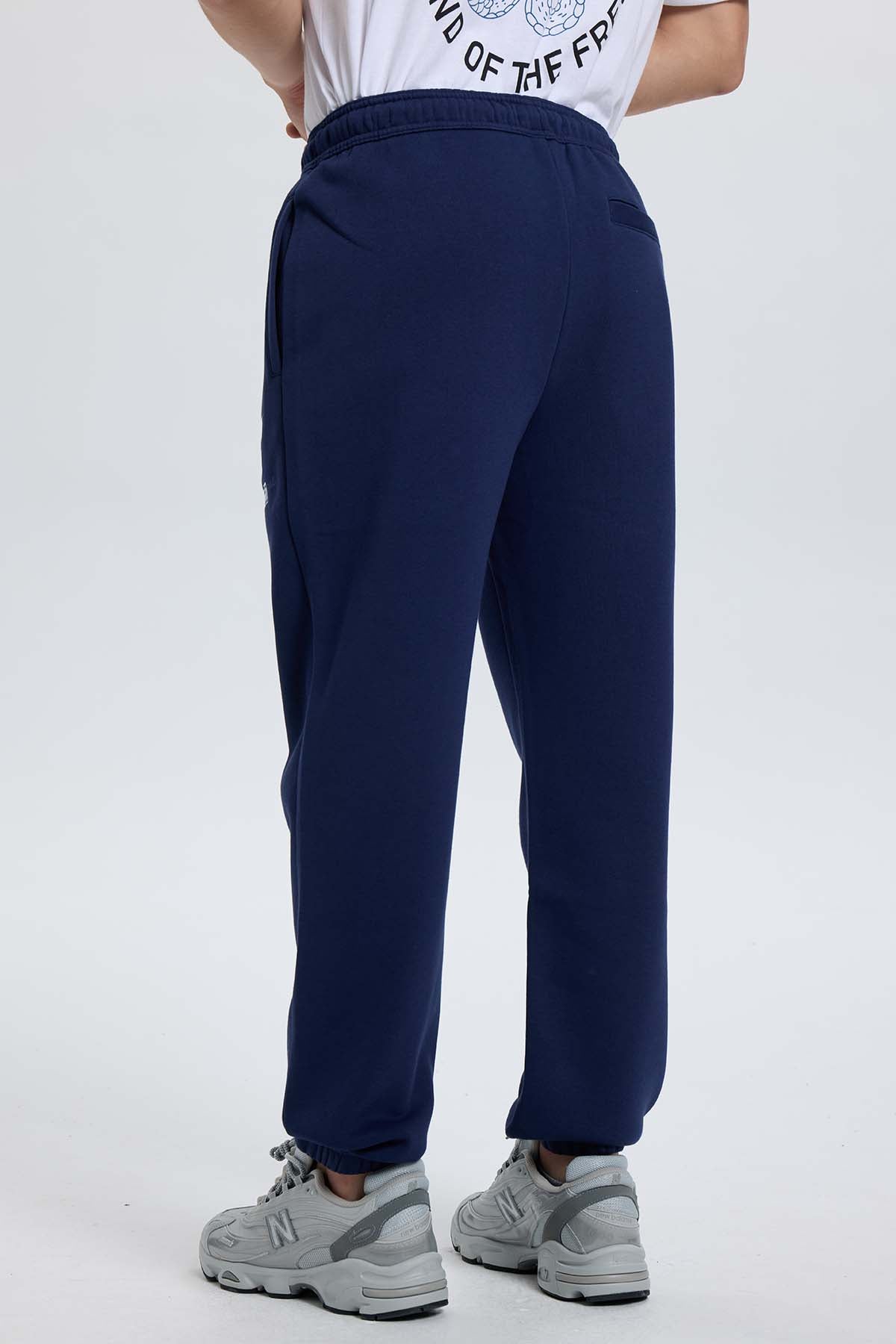 Pantalón Buzo Hombre Print College Azul