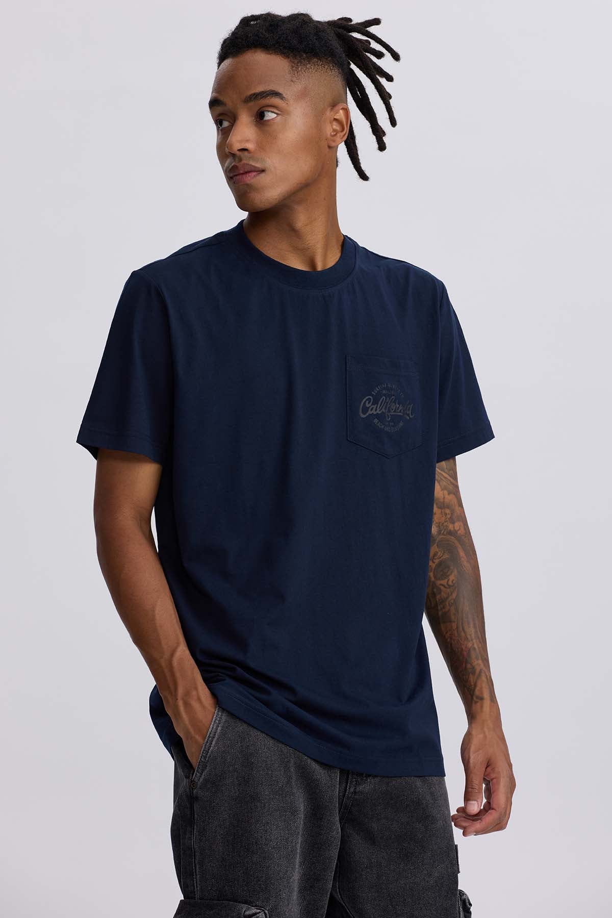 Polera Hombre Bolsillo Contraste Azul