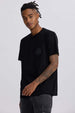 Polera hombre negra con bolsillo contraste