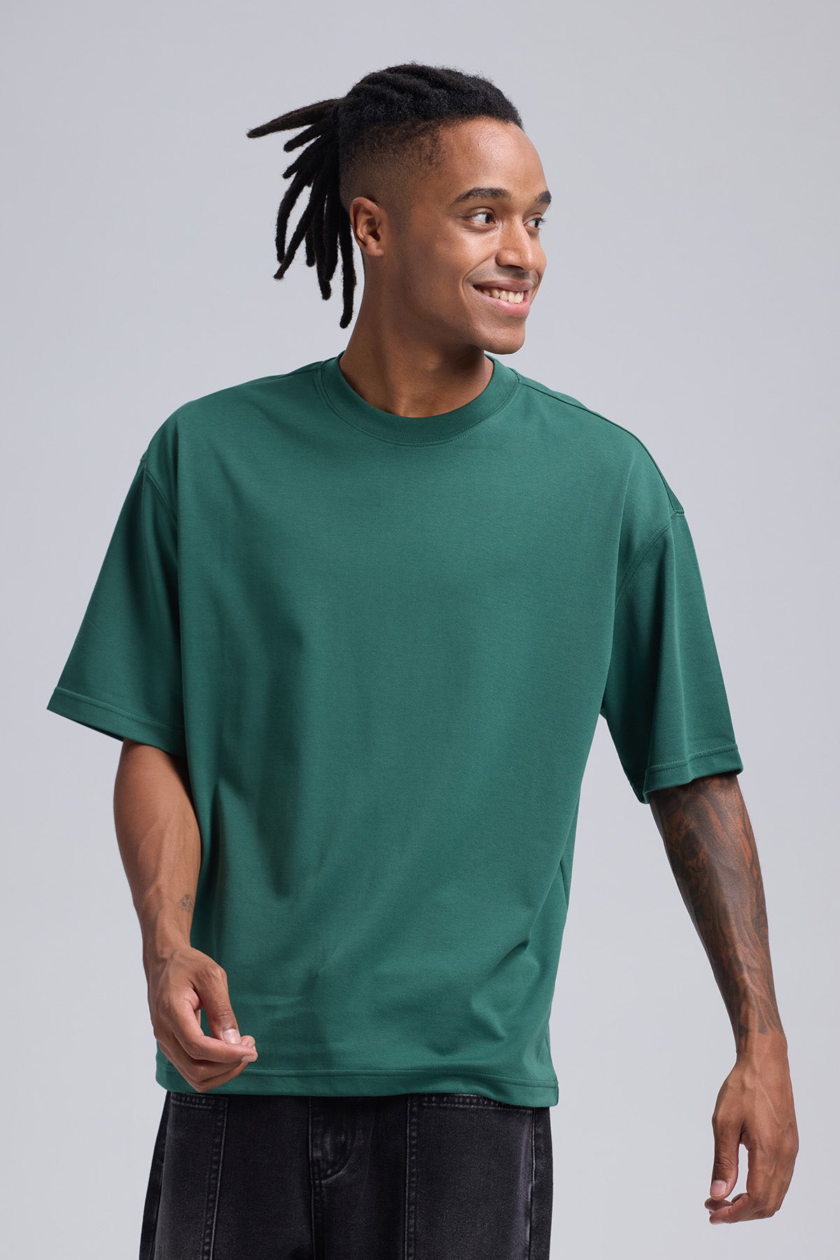 Polera Hombre Long Fit Básica Verde Claro