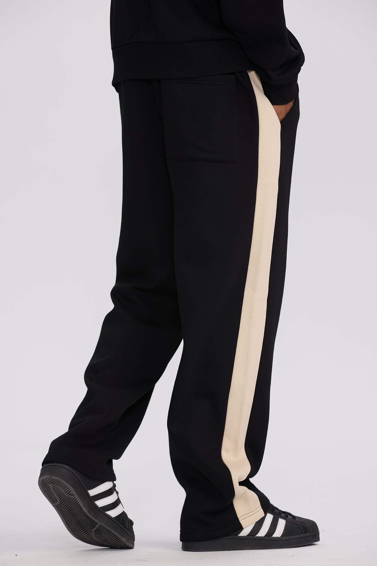 Pantalón Buzo Hombre Calce Recto Negro