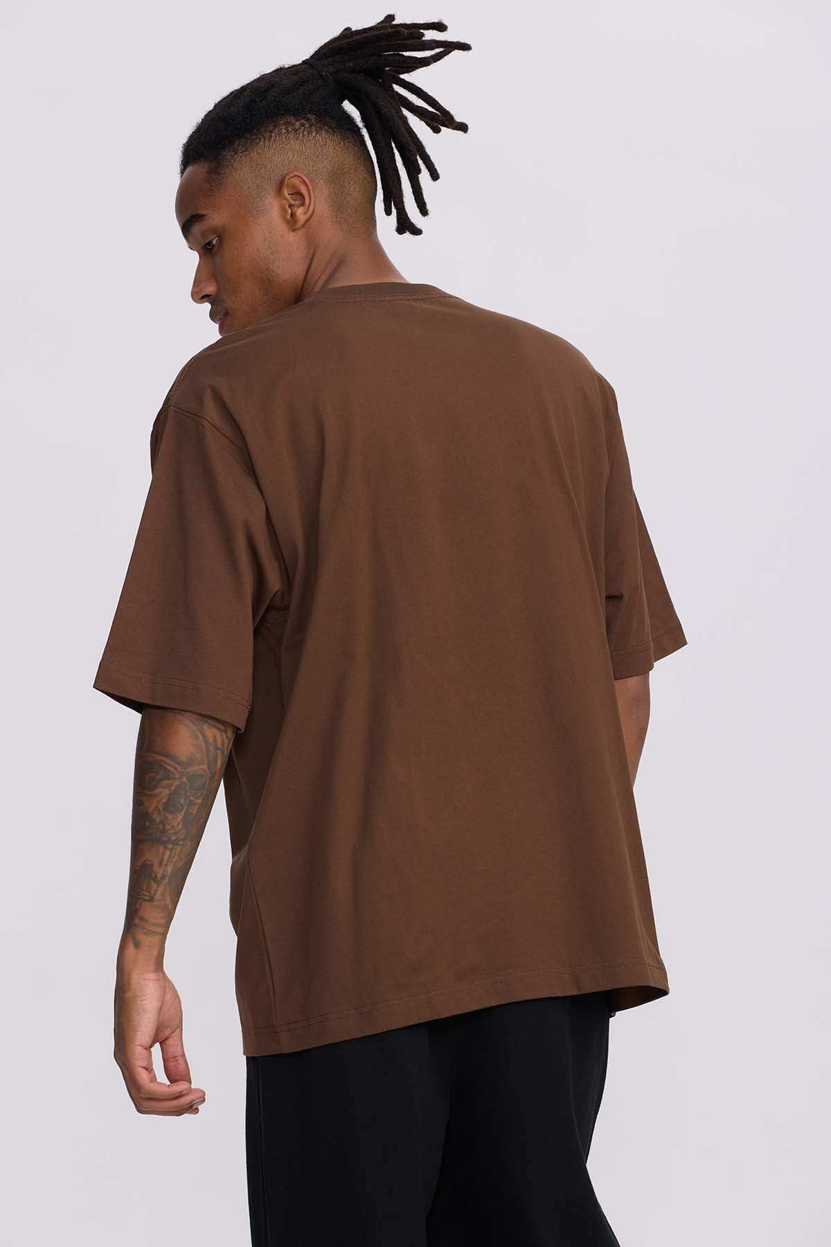 Polera Hombre Print Central West Chocolate