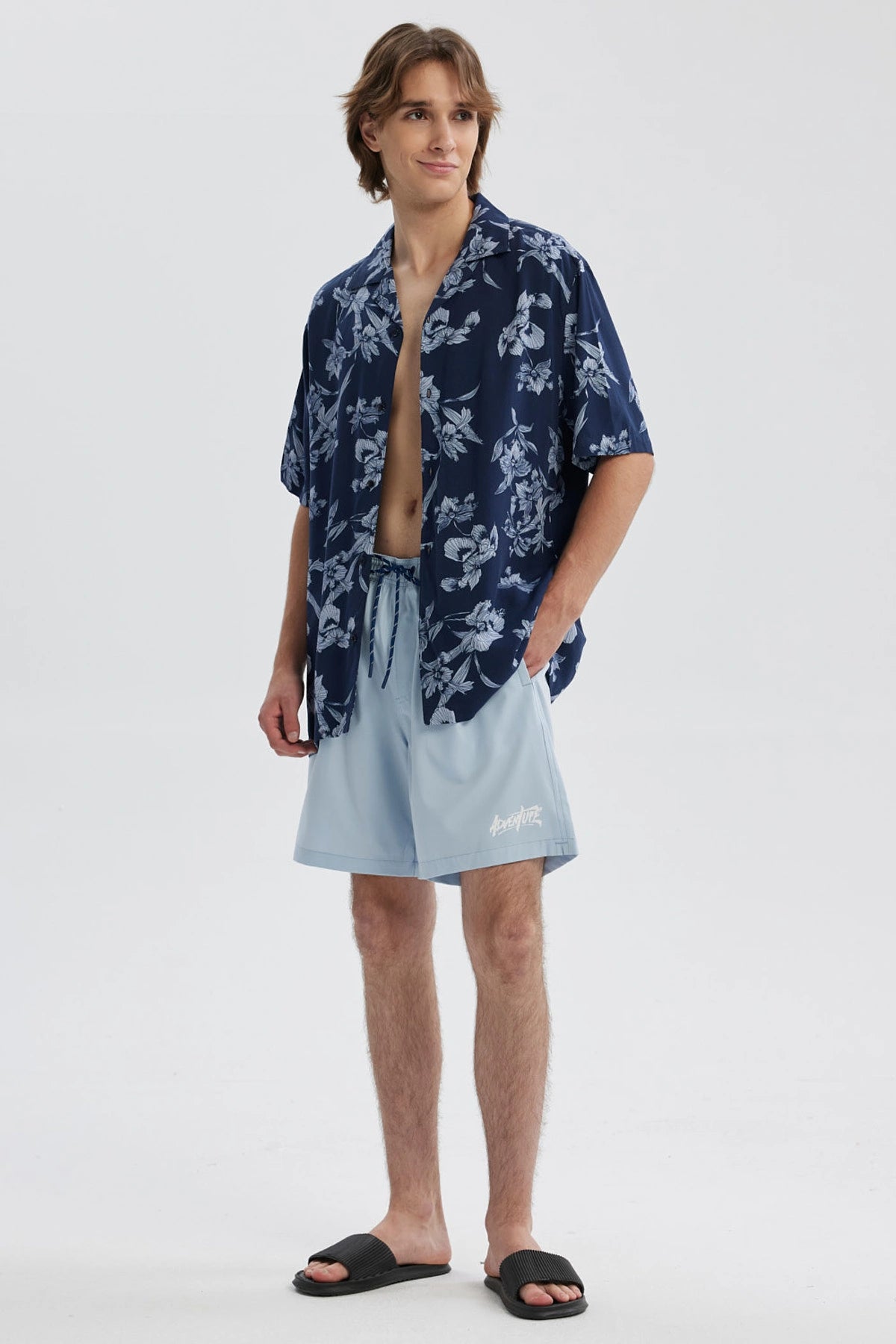 Short de Baño Hombre Liso Celeste