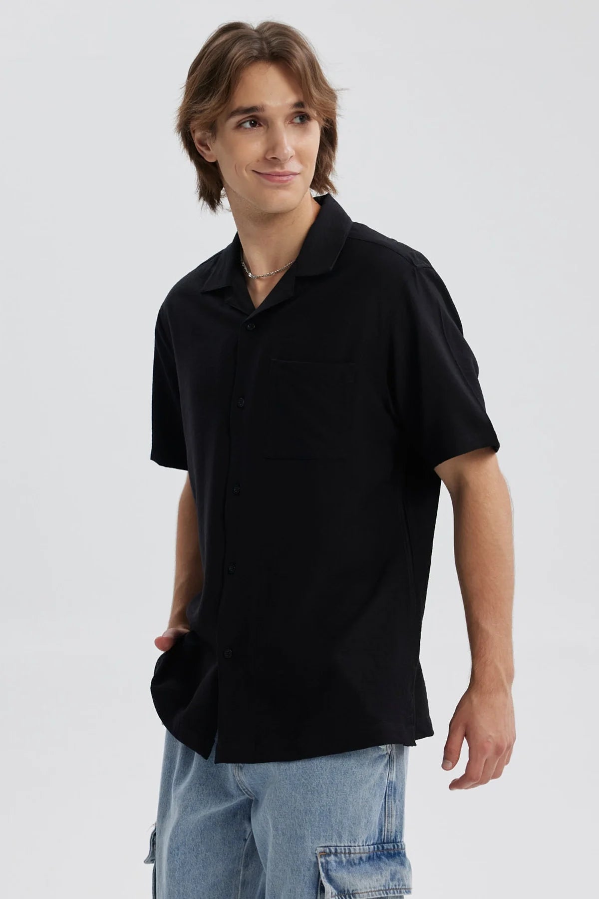 Camisa Hombre Lisa Bolsillo Negro