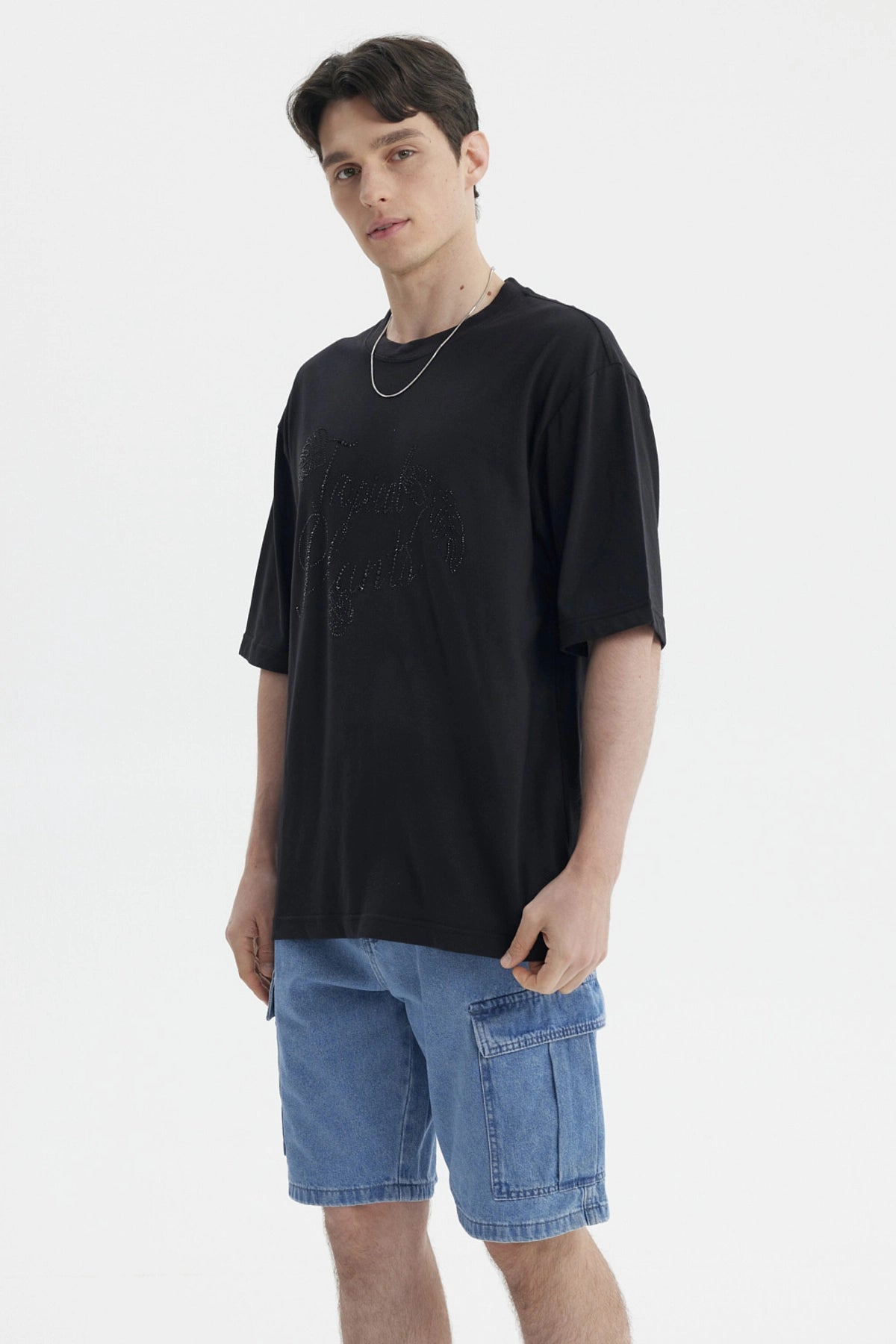 Polera Hombre Estampado Negro