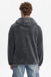 Polar hombre color marengo con capucha cremallera frontal y bolsillos laterales estilo casual sin estampa