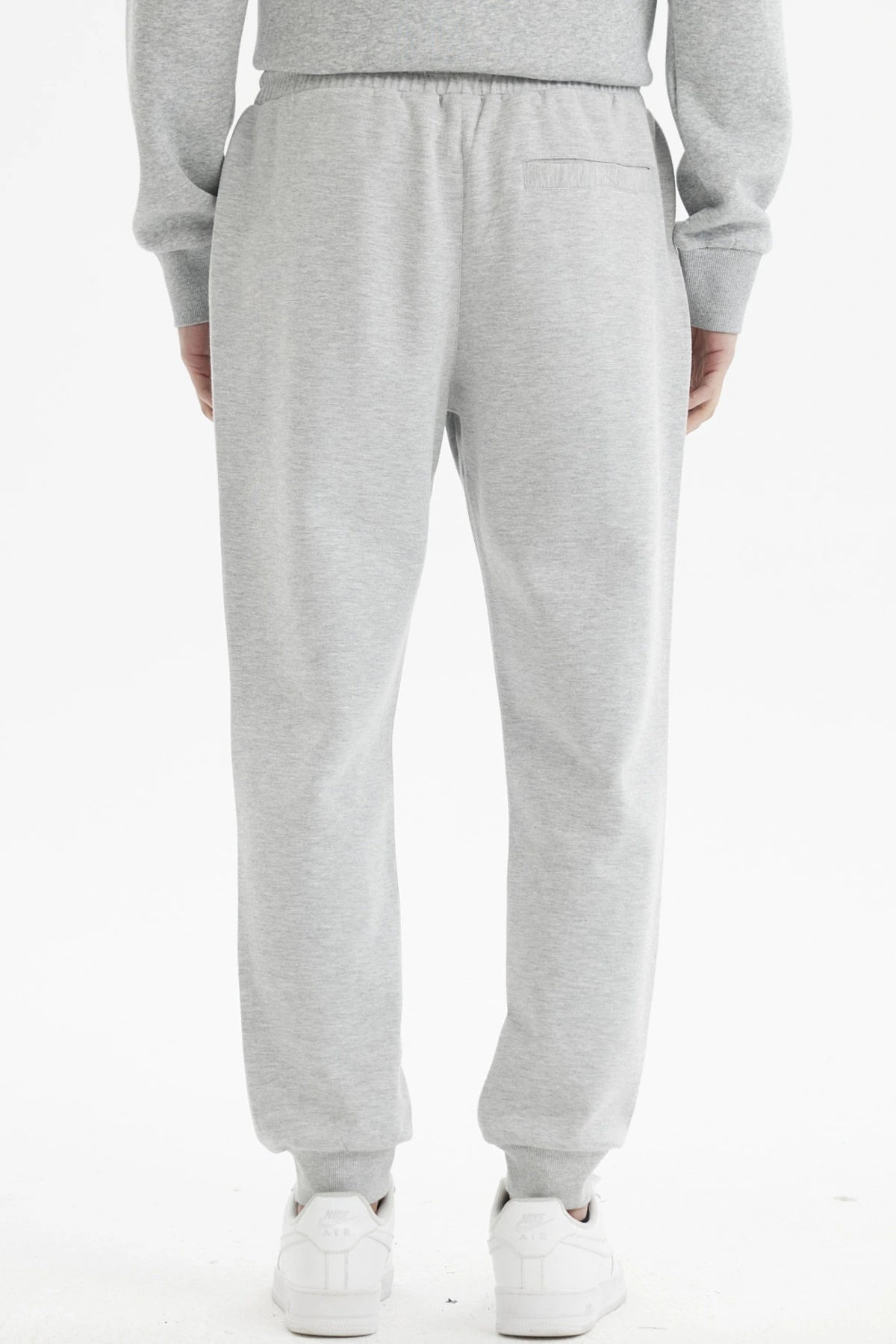 Pantalón Buzo Hombre Jogger Básico Gris Melange