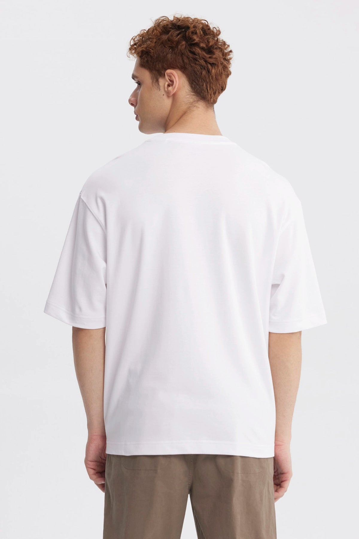 Polera Hombre Overside Fit Blanco
