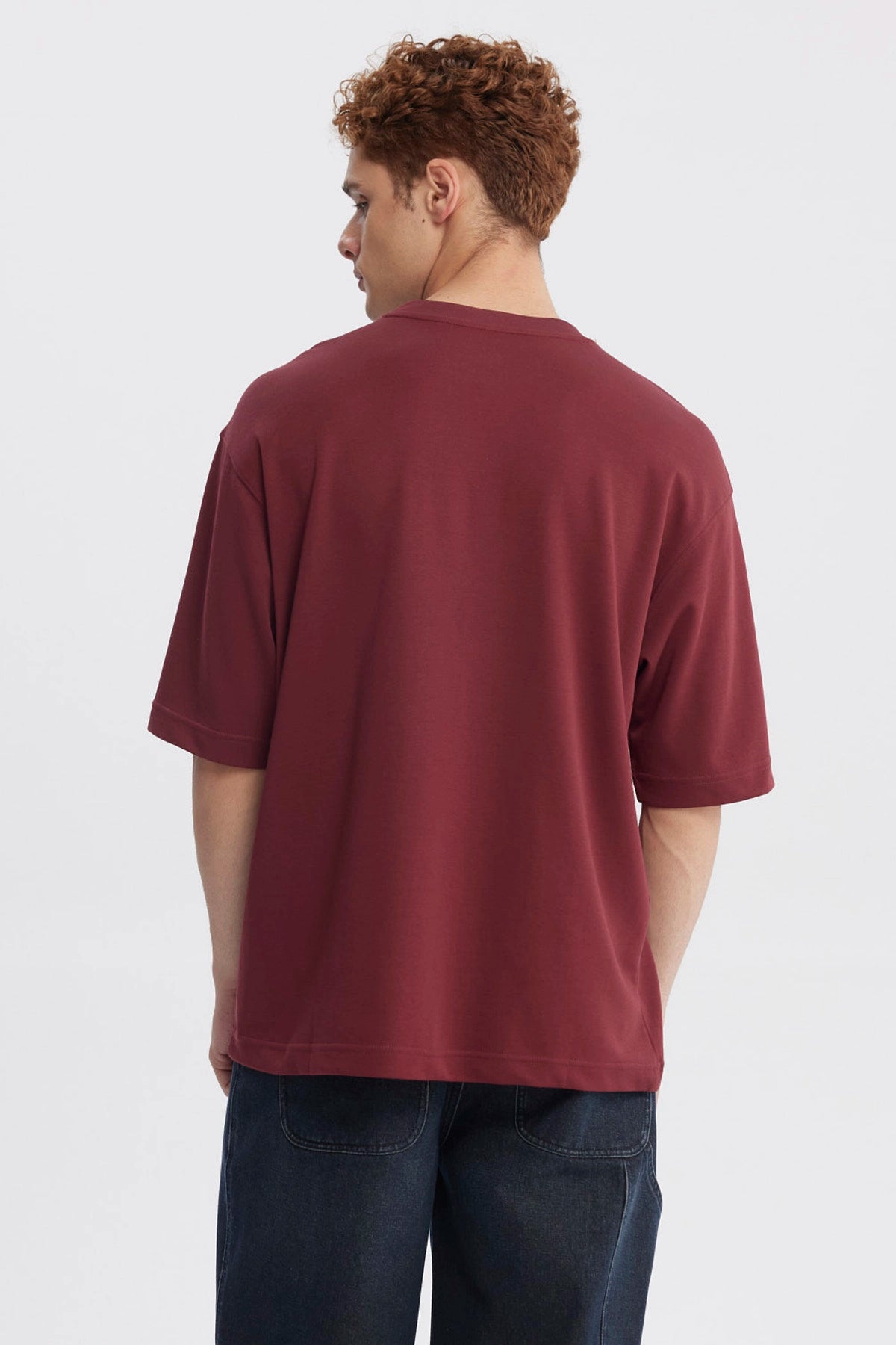 Polera Hombre Overside Fit Burdeo