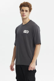 Polera oversize marengo para hombre con texto Rules en el pecho estilo casual urbano ideal para cualquier ocasi_x001F_n