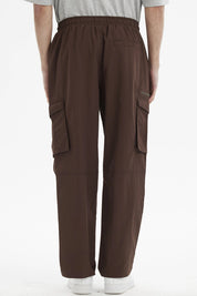 Pantalón Hombre Cargo Parachute Chocolate