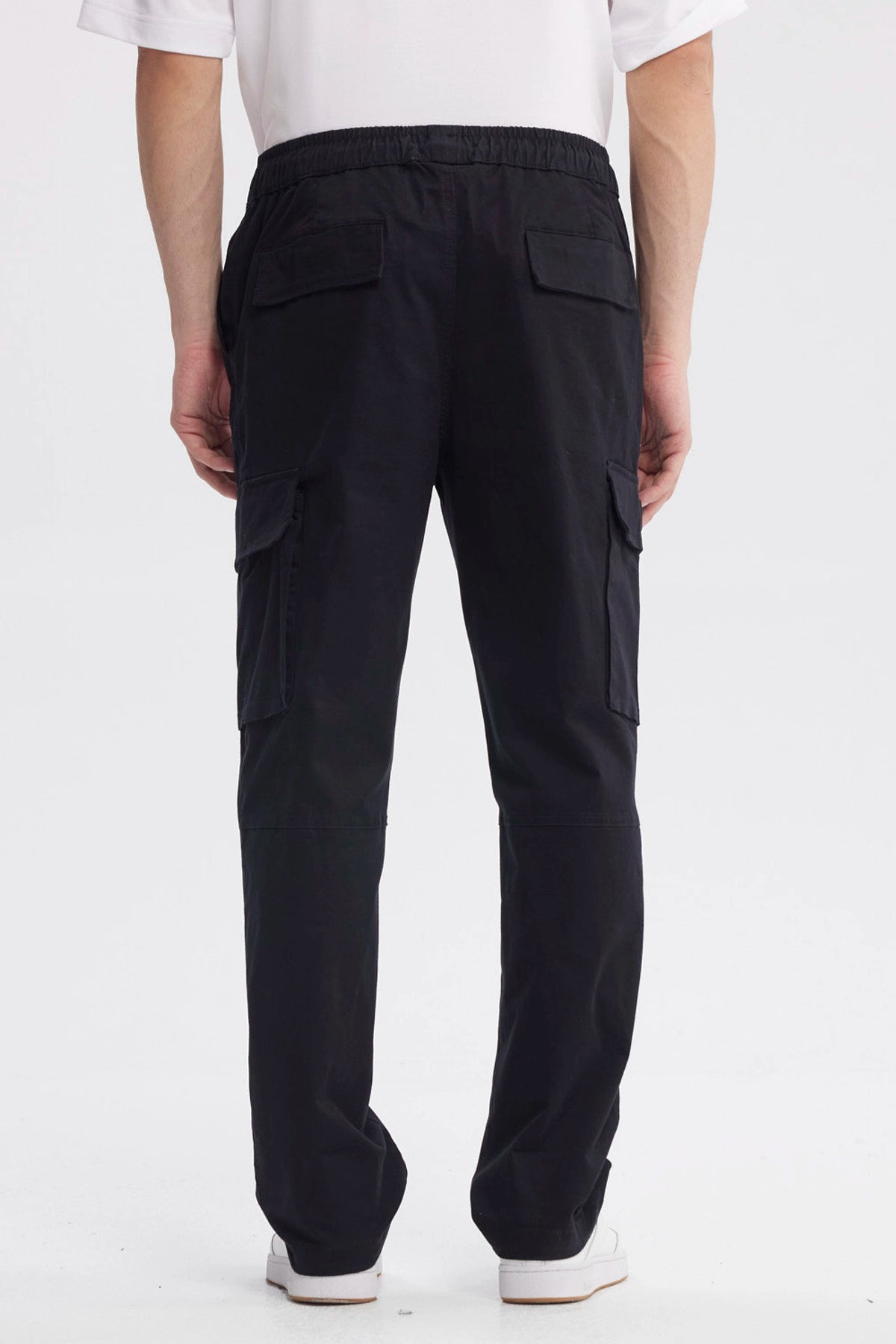 Pantalón Hombre Juvenil Calce Recto Negro
