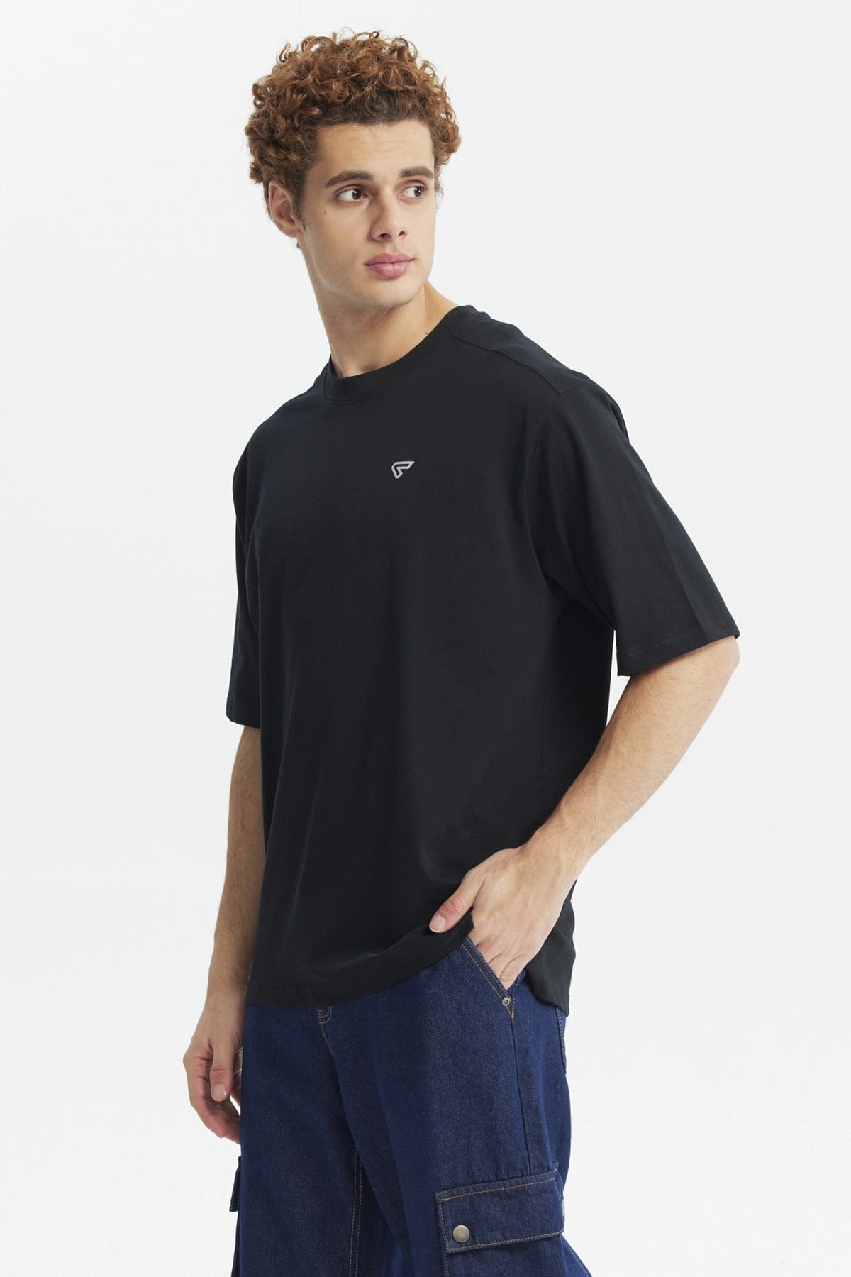 Polera Hombre Label Pecho Negro