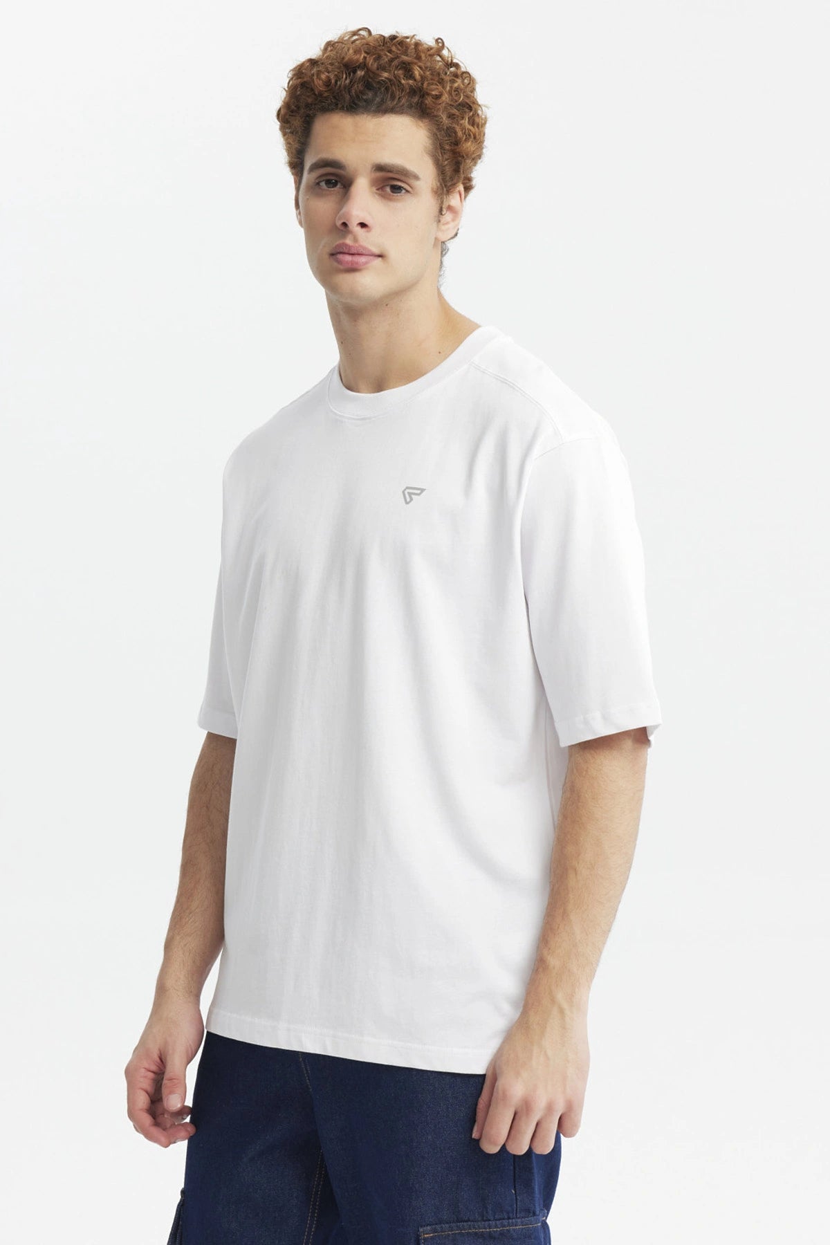 Polera Hombre Label Pecho Blanco