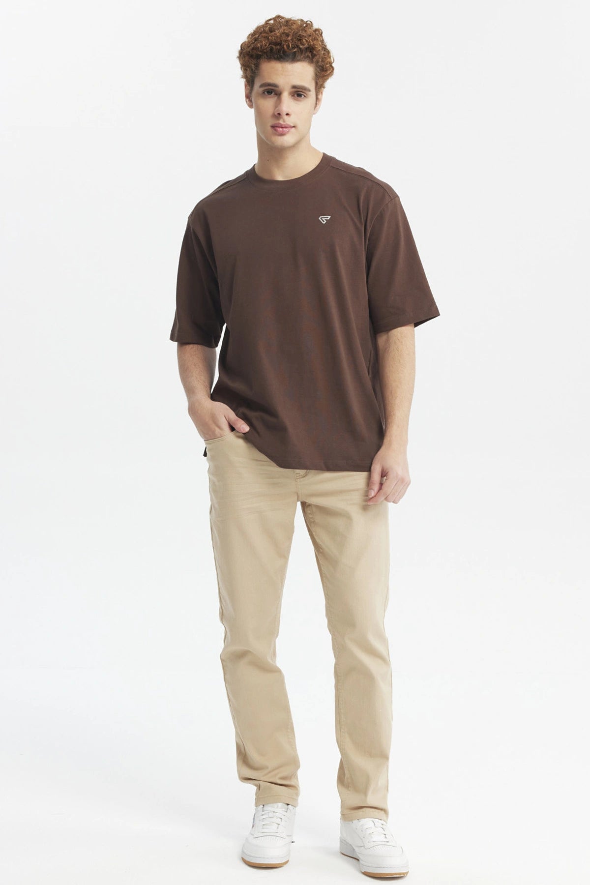 Polera Hombre Label Pecho Chocolate