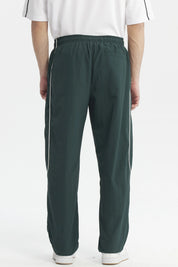 Pantalón Buzo Hombre Calce Recto Verde Militar