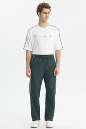 Pantalón Buzo Hombre Calce Recto Verde Militar