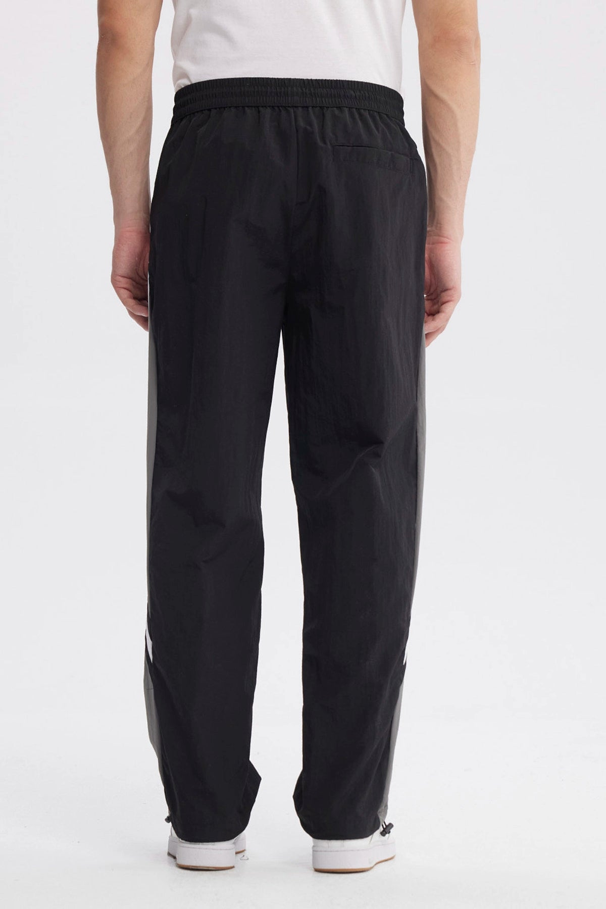 Pantalón Hombre Juvenil Calce Recto Negro