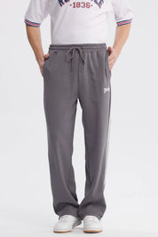 Pantalón Buzo Hombre Calce Recto Gris